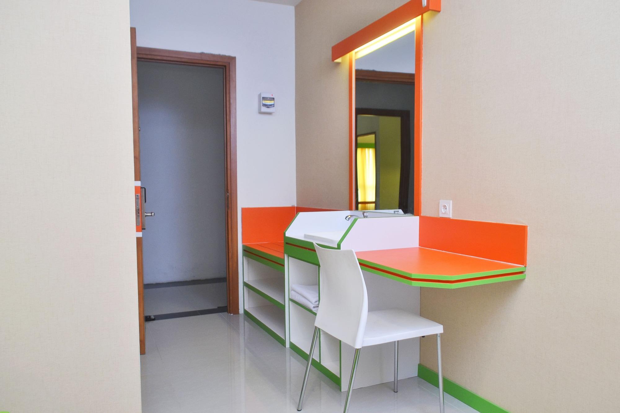 Titanium Express Homtel Hotel Jakarta Kültér fotó